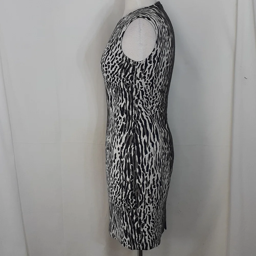 St. John animal print bodycon dress white black brown size 6 - Picture 4 of 6